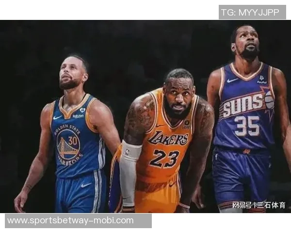 湖人官方发布东詹里三人海报引发全明星投票热潮前十名单揭晓